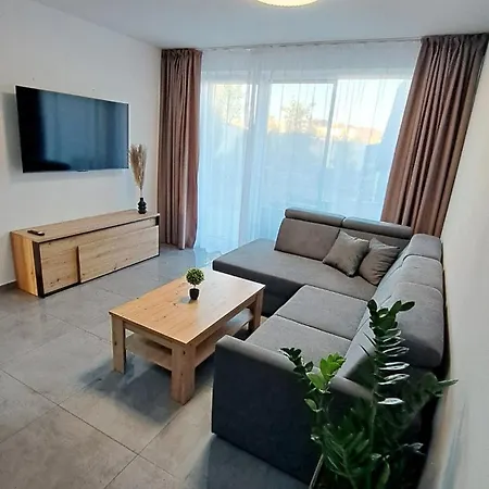 Moderny 3 Izbovy Dom So Zahradou A Terasou Blizko Bratislavy *