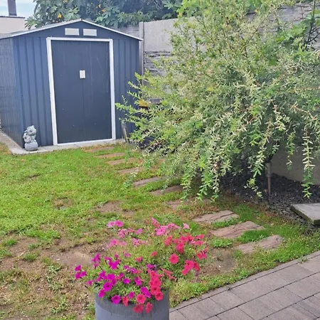 Moderny 3 Izbovy Dom So Zahradou A Terasou Blizko Bratislavy