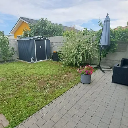 Moderny 3 Izbovy Dom So Zahradou A Terasou Blizko Bratislavy * Slovensky Grob